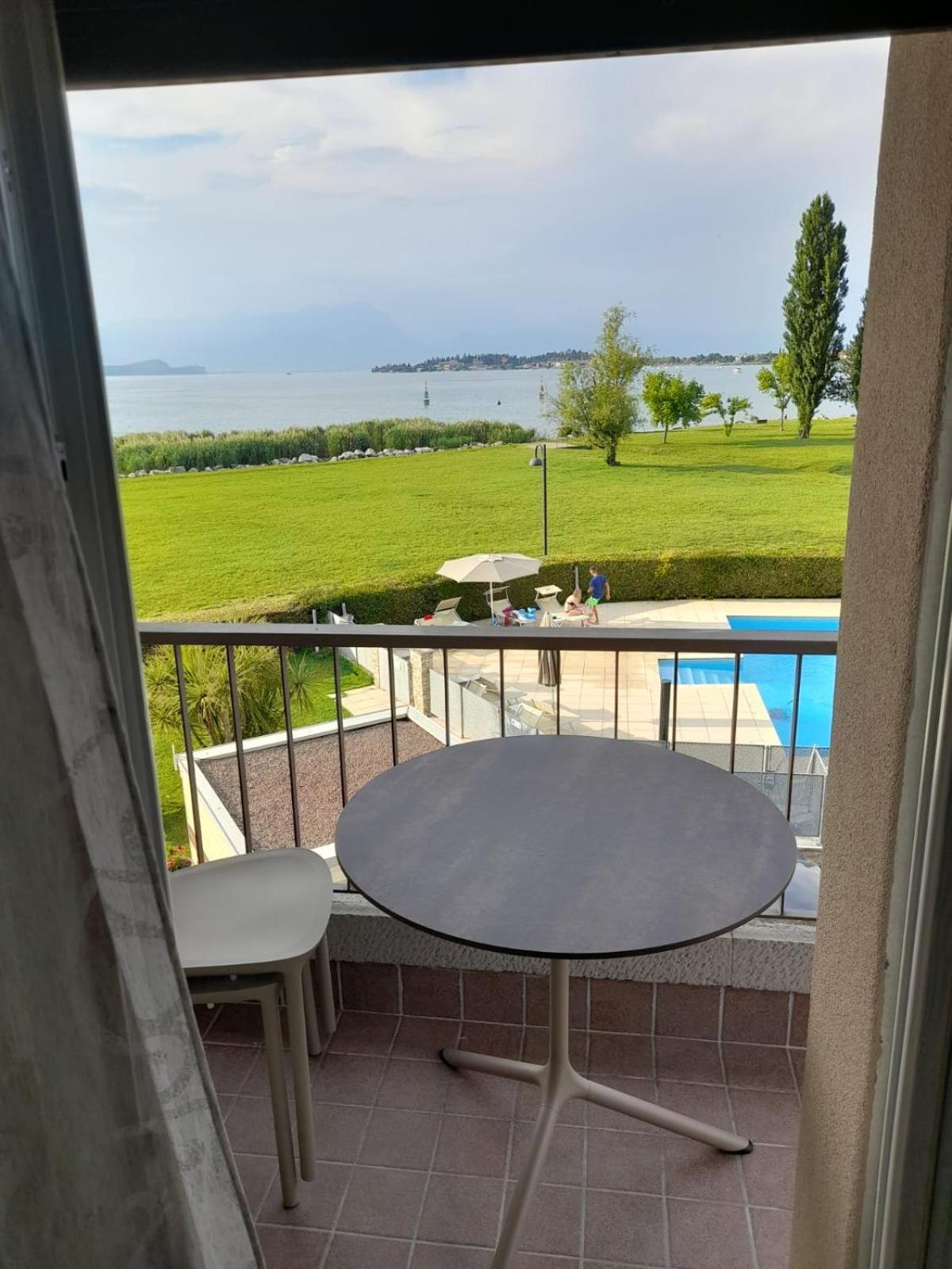Appartamenti Residence Tulipano Sirmione Buitenkant foto