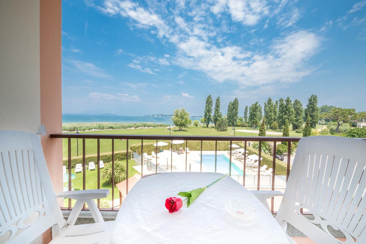 Appartamenti Residence Tulipano Sirmione Buitenkant foto