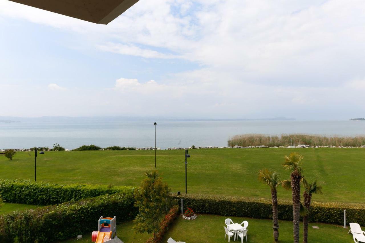 Appartamenti Residence Tulipano Sirmione Buitenkant foto