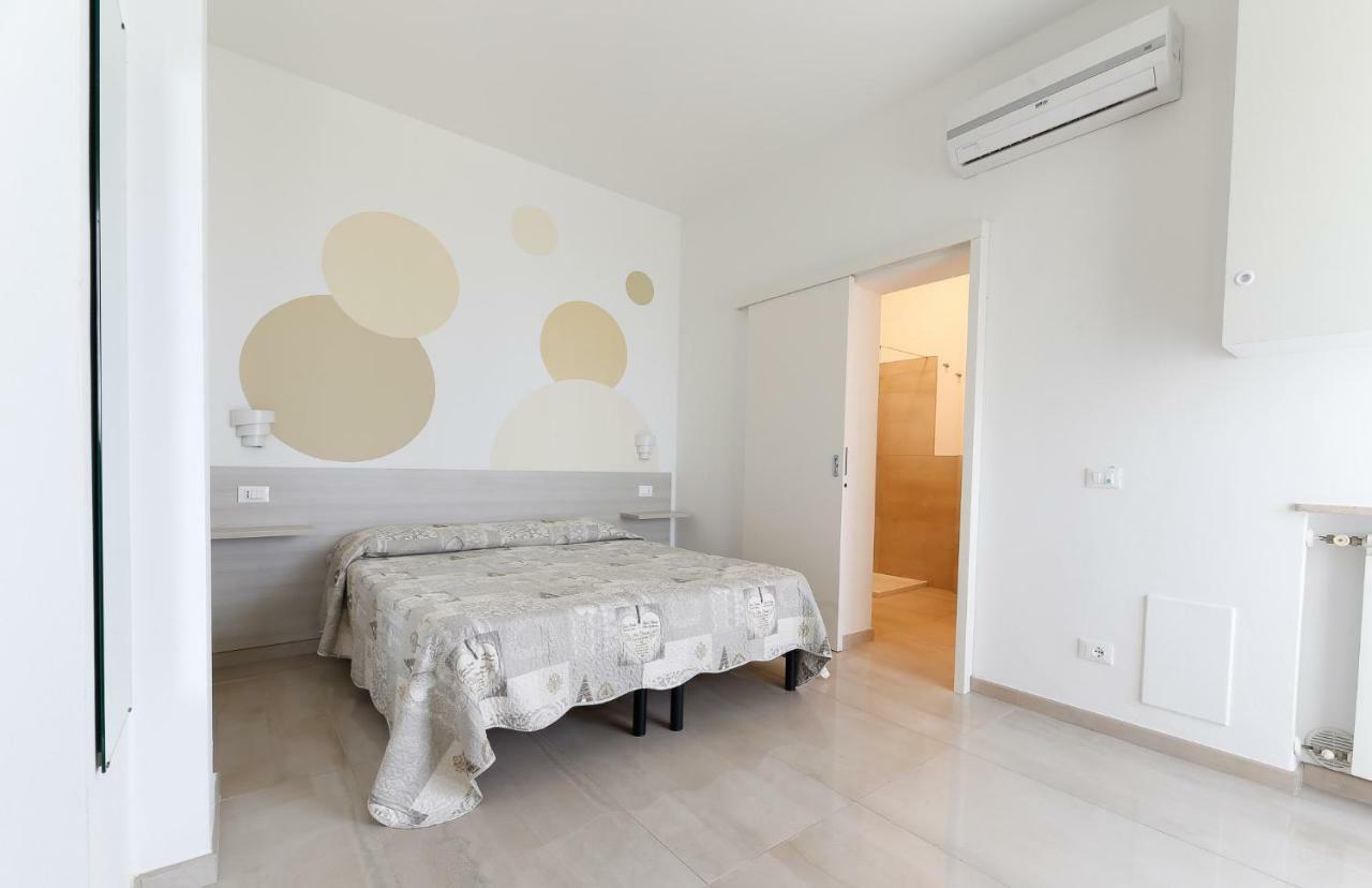 Appartamenti Residence Tulipano Sirmione Buitenkant foto