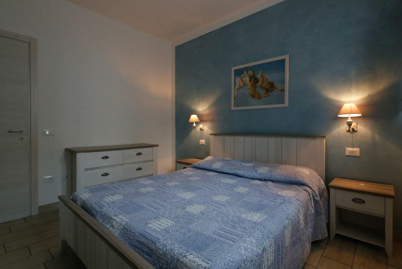 Appartamenti Residence Tulipano Sirmione Buitenkant foto